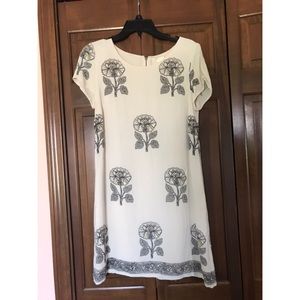 ⚡️FLASH SALE⚡️ Maeve Floral Beaded Dress